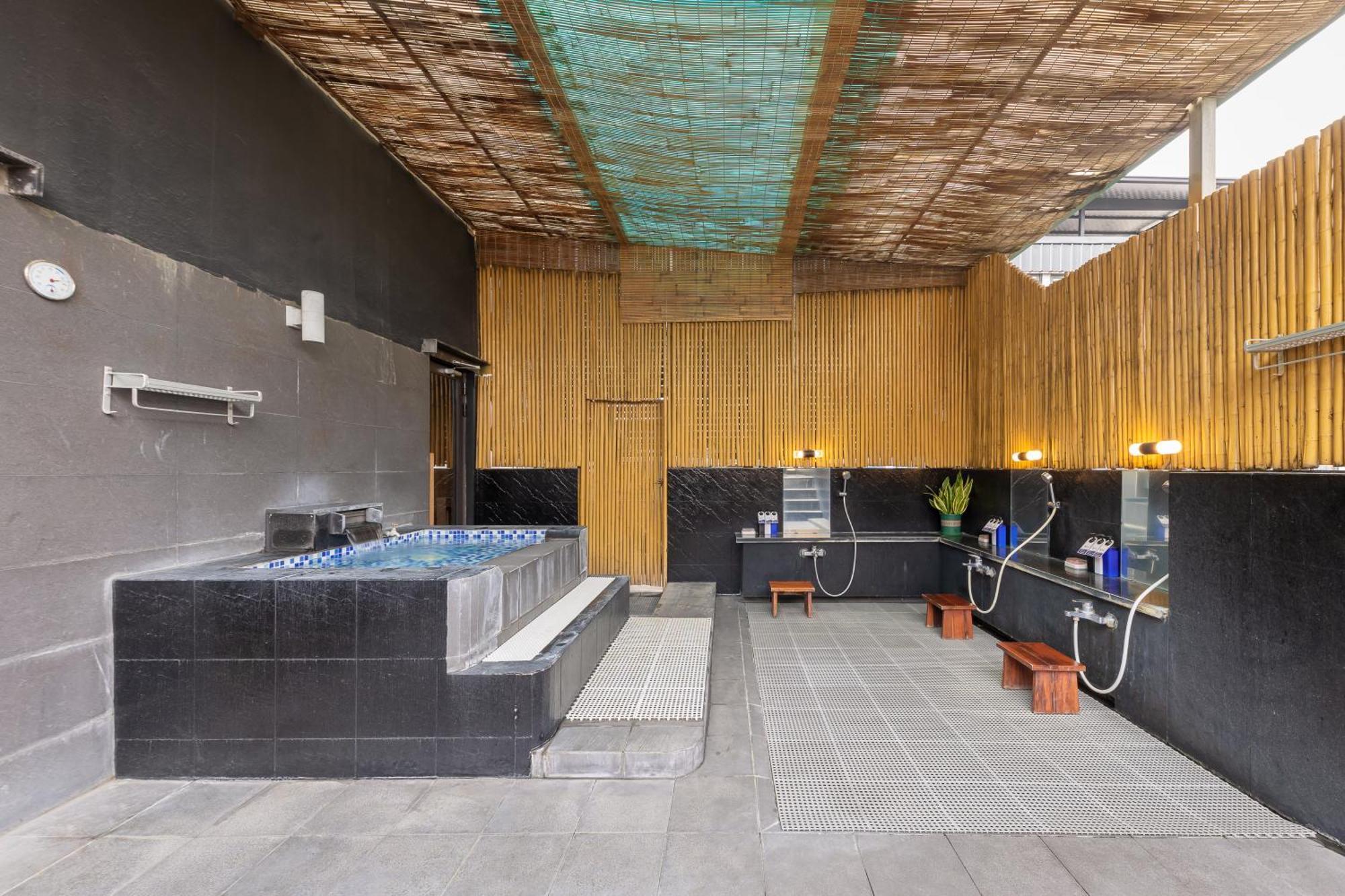 Azumaya Hotel Kim Ma 2 Ханой Екстериор снимка