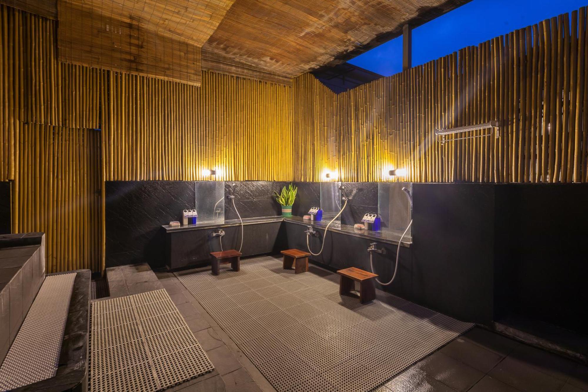 Azumaya Hotel Kim Ma 2 Ханой Екстериор снимка